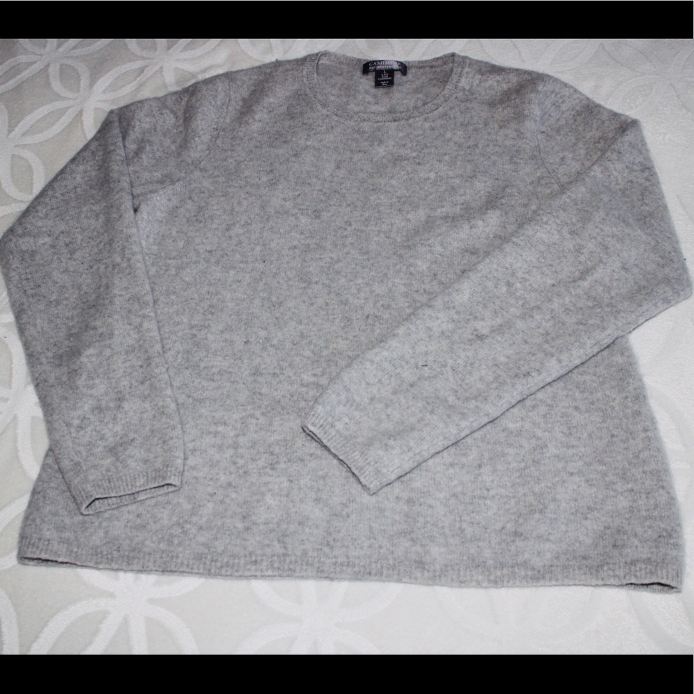 Charter Club 100%Cashmere Gray Sweater Size L